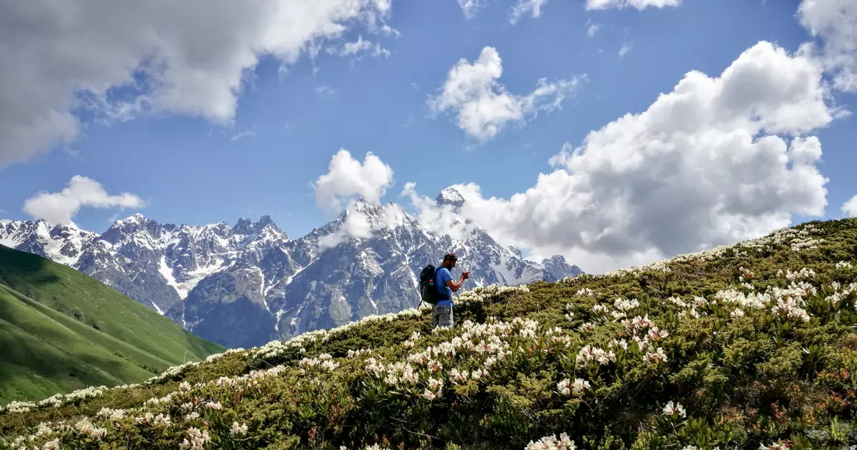 Simmi R Nakra Hiking: Nakra - Etseri | Georgia Travel