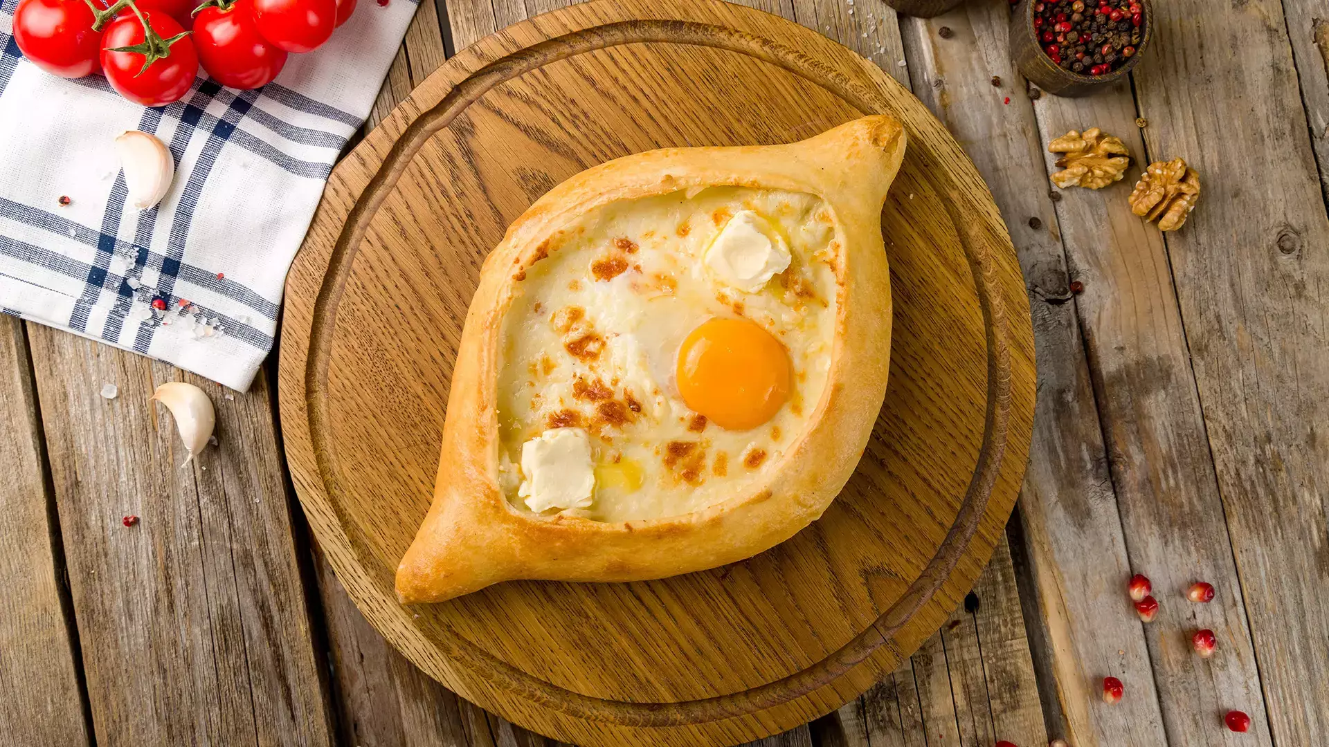 Ajarian Khachapuri