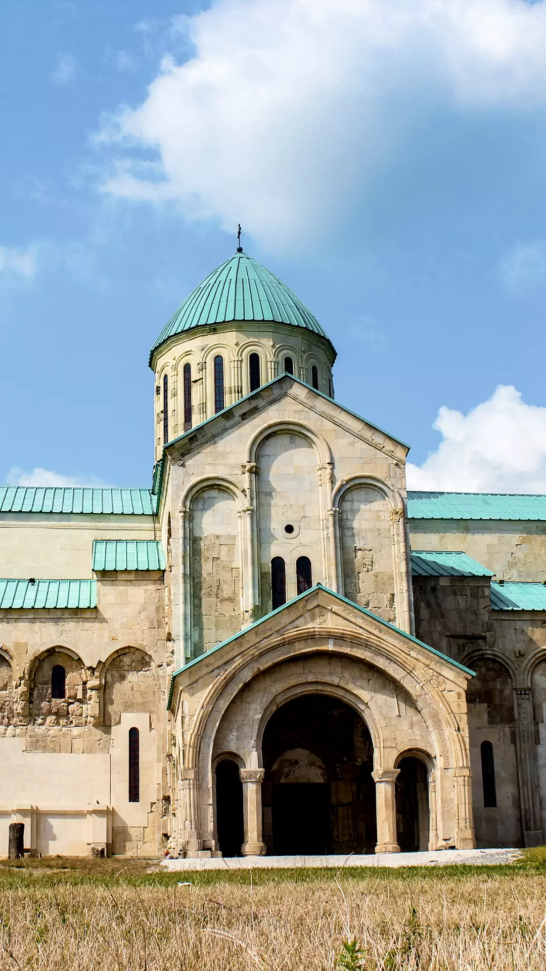 Bagrati Cathedral in Kutaisi - Tours and Activities