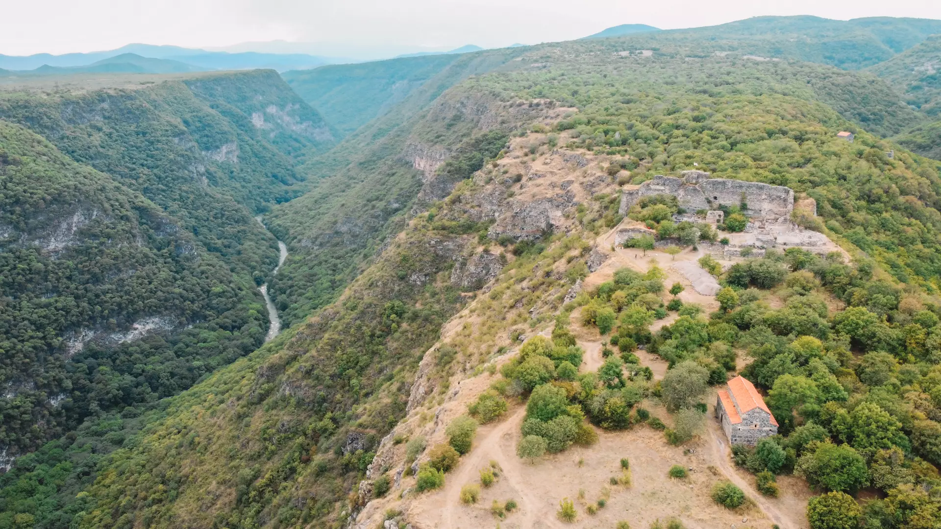 Samshvilde Canyon – Tetritskaro’s Unique Natural Monument