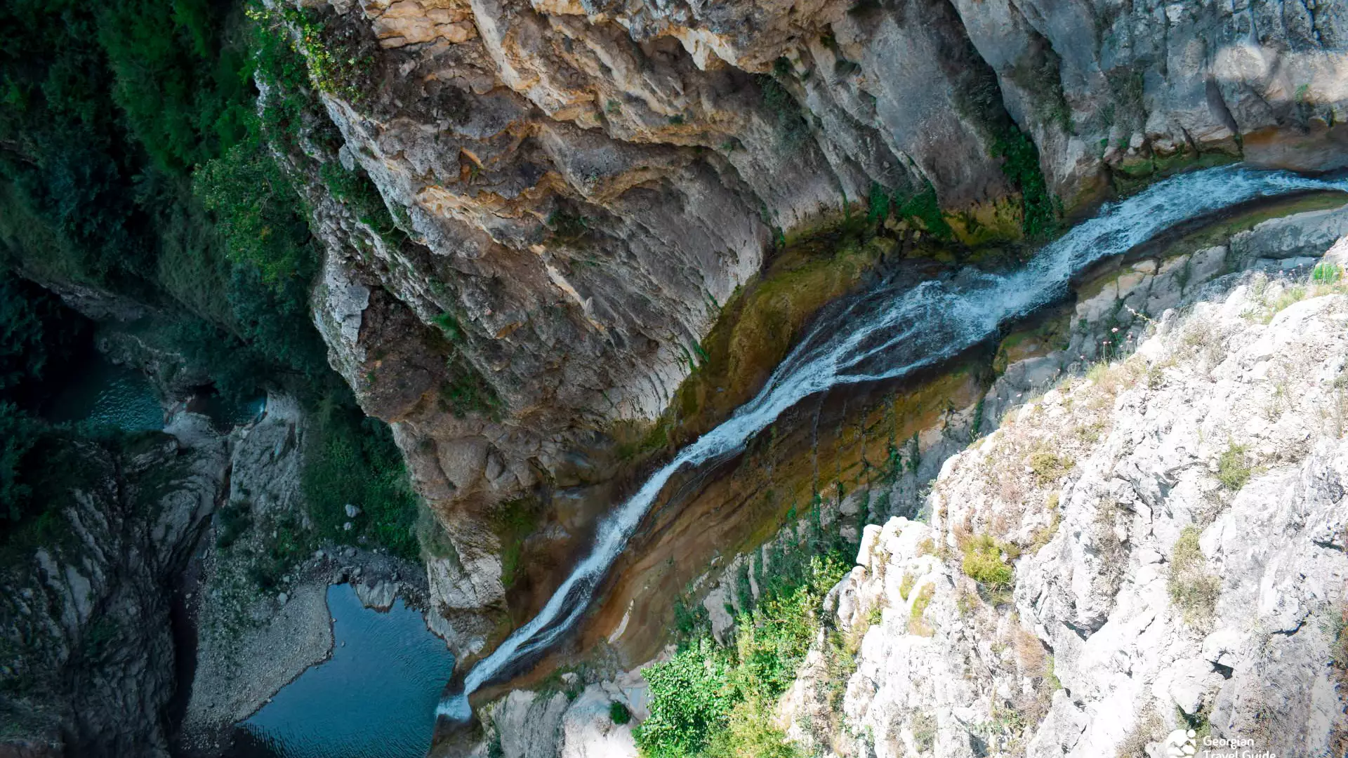 Ghvrishi Waterfall