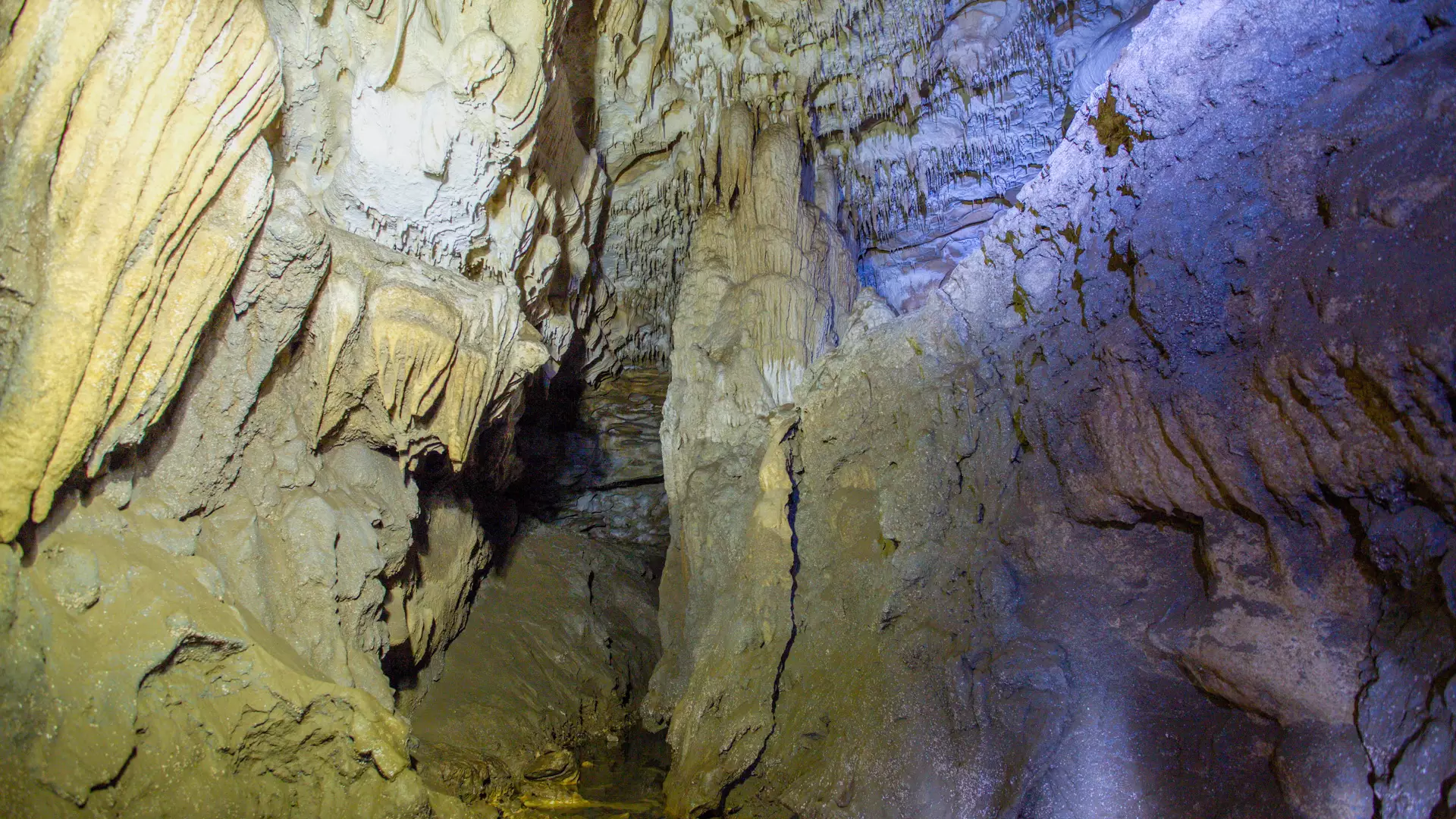 Jortsku Cave Natural Monument