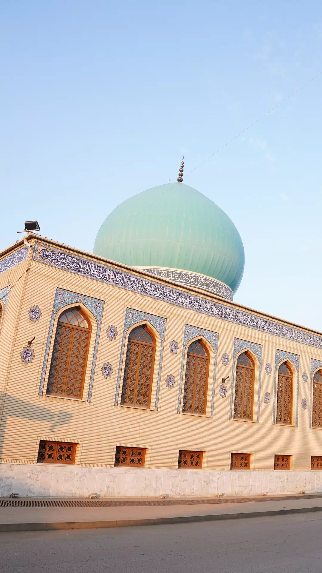 Marneuli Imam Hussein Mosque | Georgia Travel, image size:1080x1920