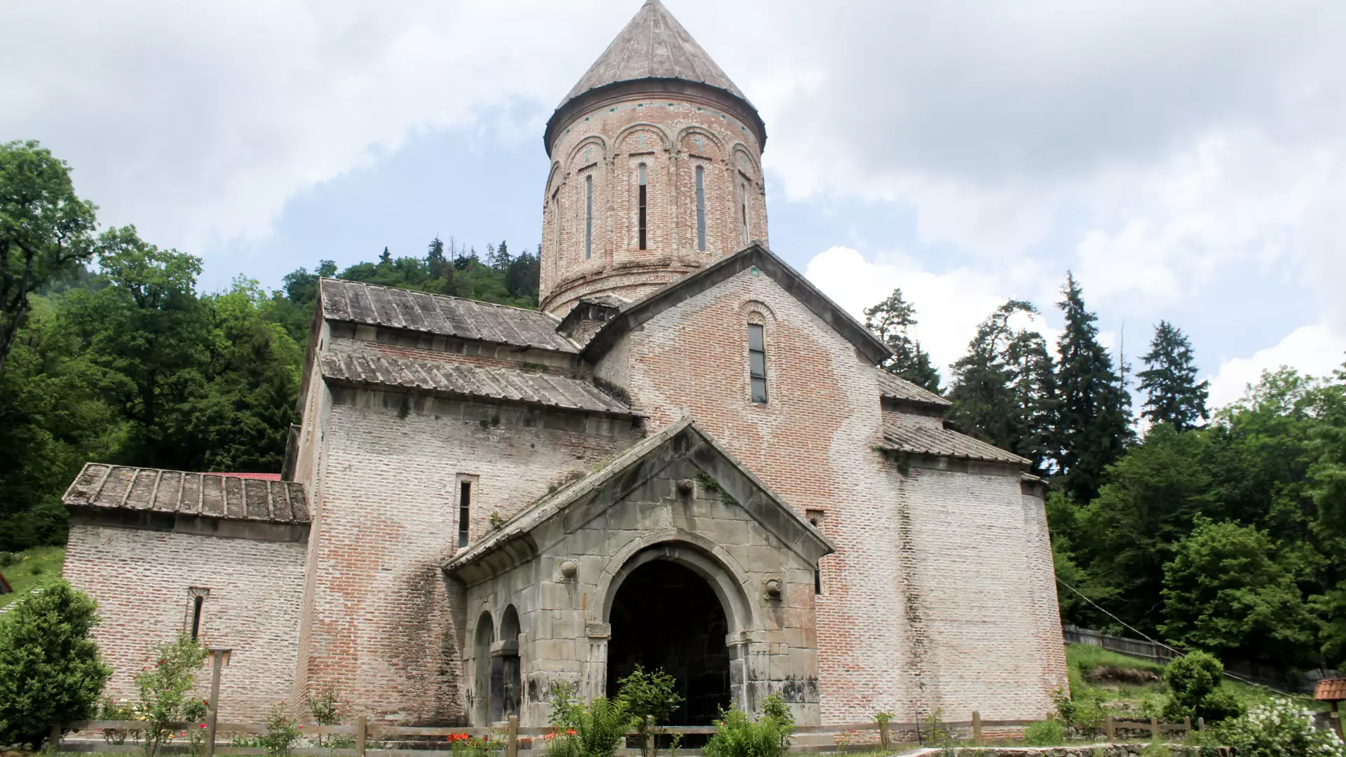 Timotesubani Monastery