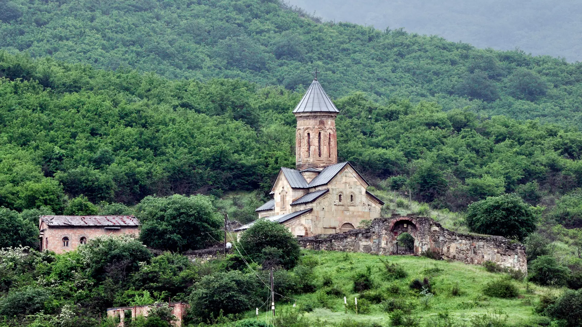 Tsughrughasheni Church